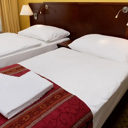 Hotel Zruc 3*